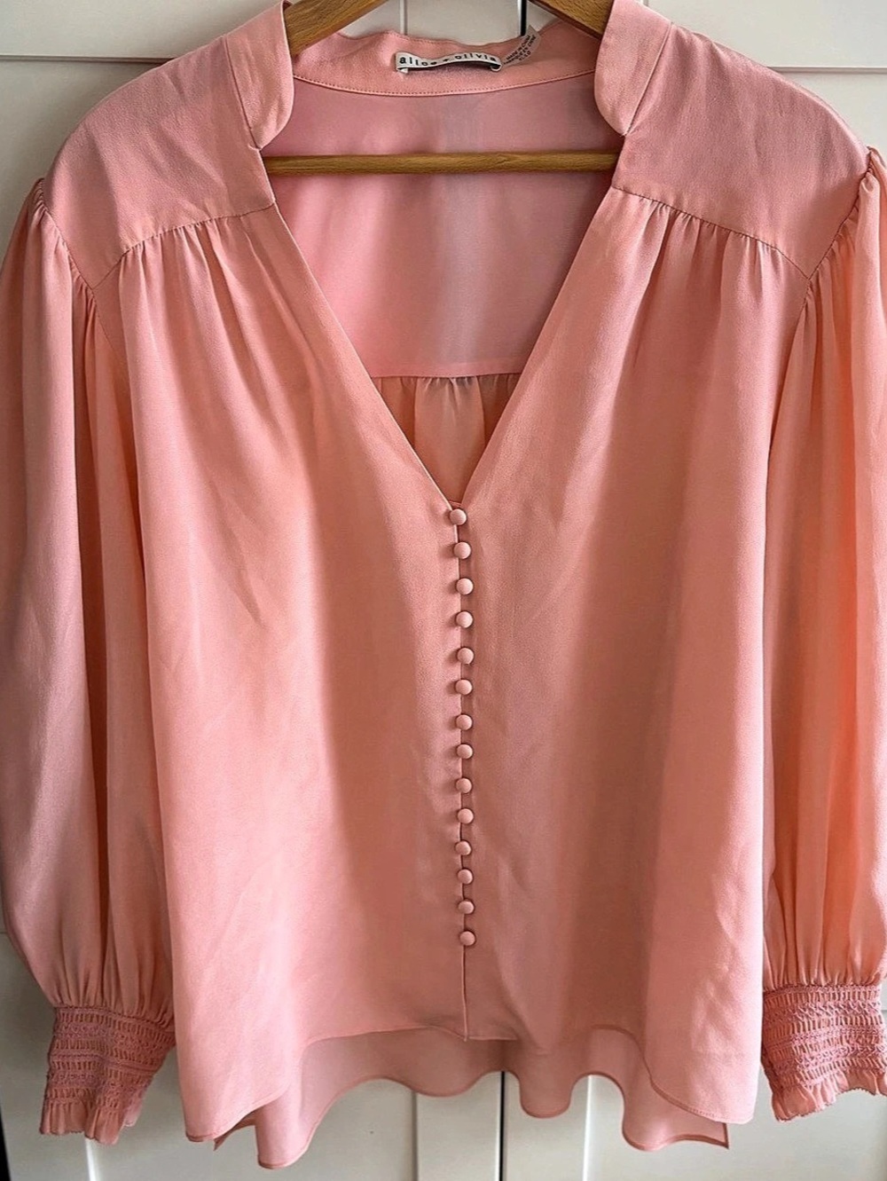 Alice + Olivia Pink Silk Blend Blouse Like New
